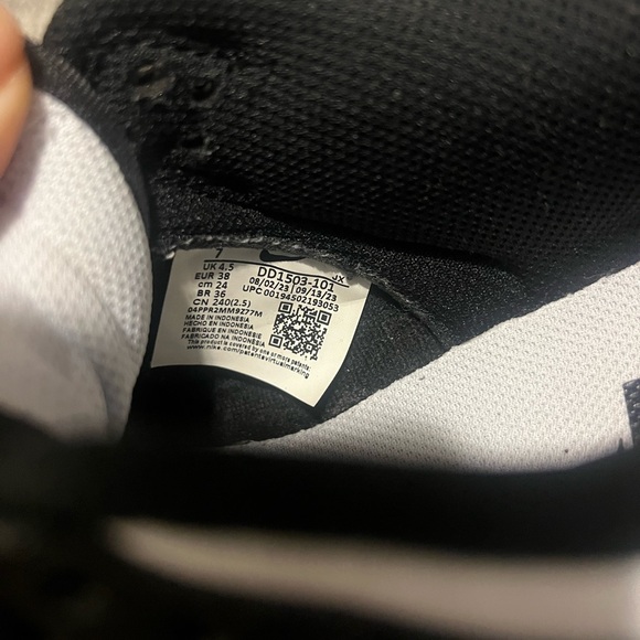 NIKE Womens panda low dunks - Picture 7 of 7